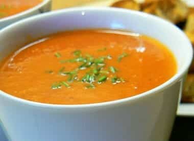 roasted red capsicum soup