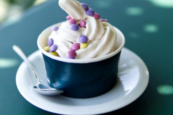 Frozen Yoghurt: The Cooling Treat That Isn’t Quite What the Tub Promises
