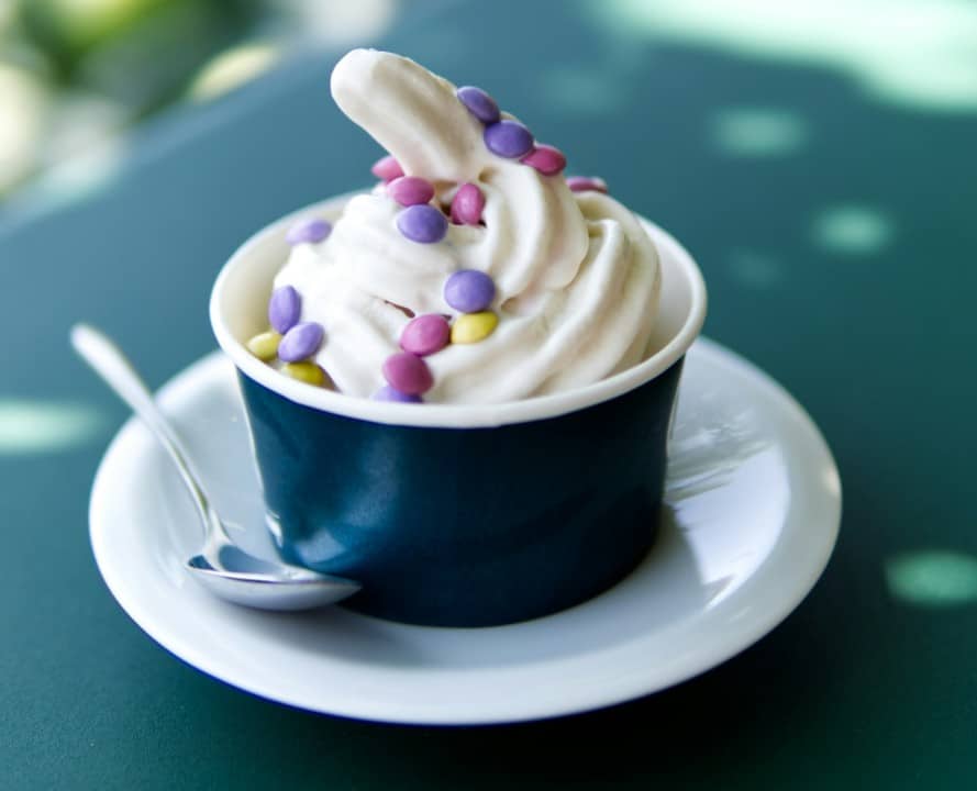 Frozen Yoghurt: The Cooling Treat That Isn't Quite What the Tub Promises 3 Frozen Yoghurt