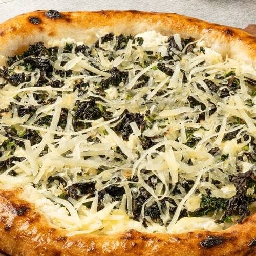 Spinach Cheese Pizza