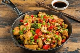 Chicken and Cashew Stir-fry