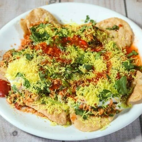 Papdi Chaat / Papri Chaat