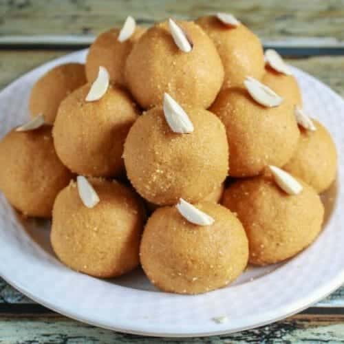 Besan Laddu