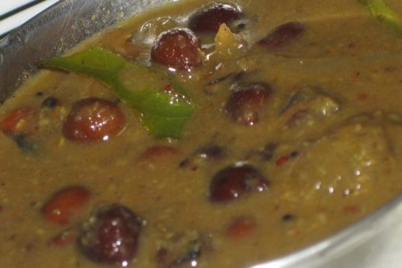 Chettinad Kondai Kadalai Kuzhambu