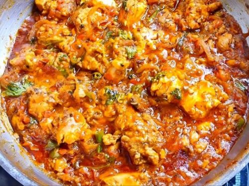 Cauliflower Tomato Curry Recipe - Awesome Cuisine