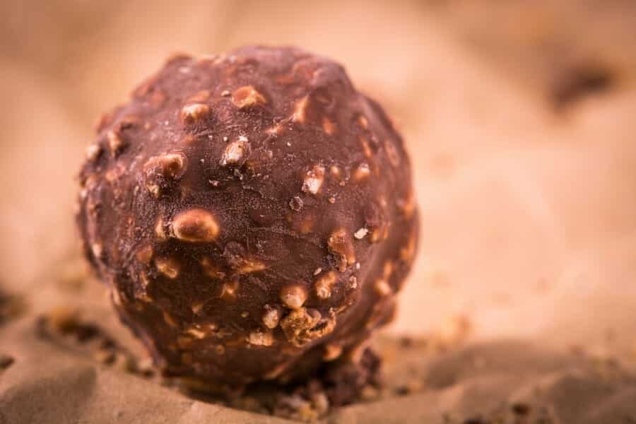 Chocolate Nut Balls