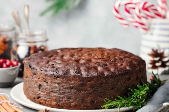 Classic Christmas Cake