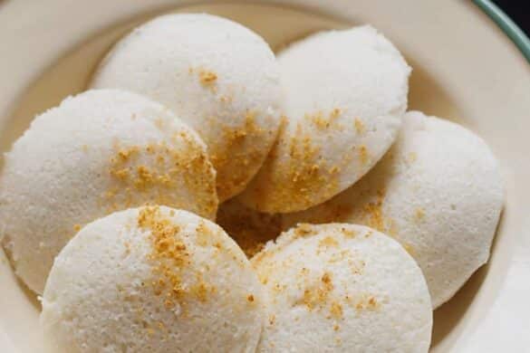 Vazhaithandu Idli