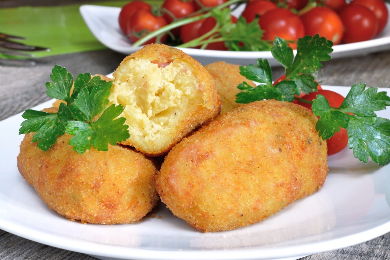 What Are the 25 New Years Party Food Ideas to Try This Year? 9 Potato Croquettes