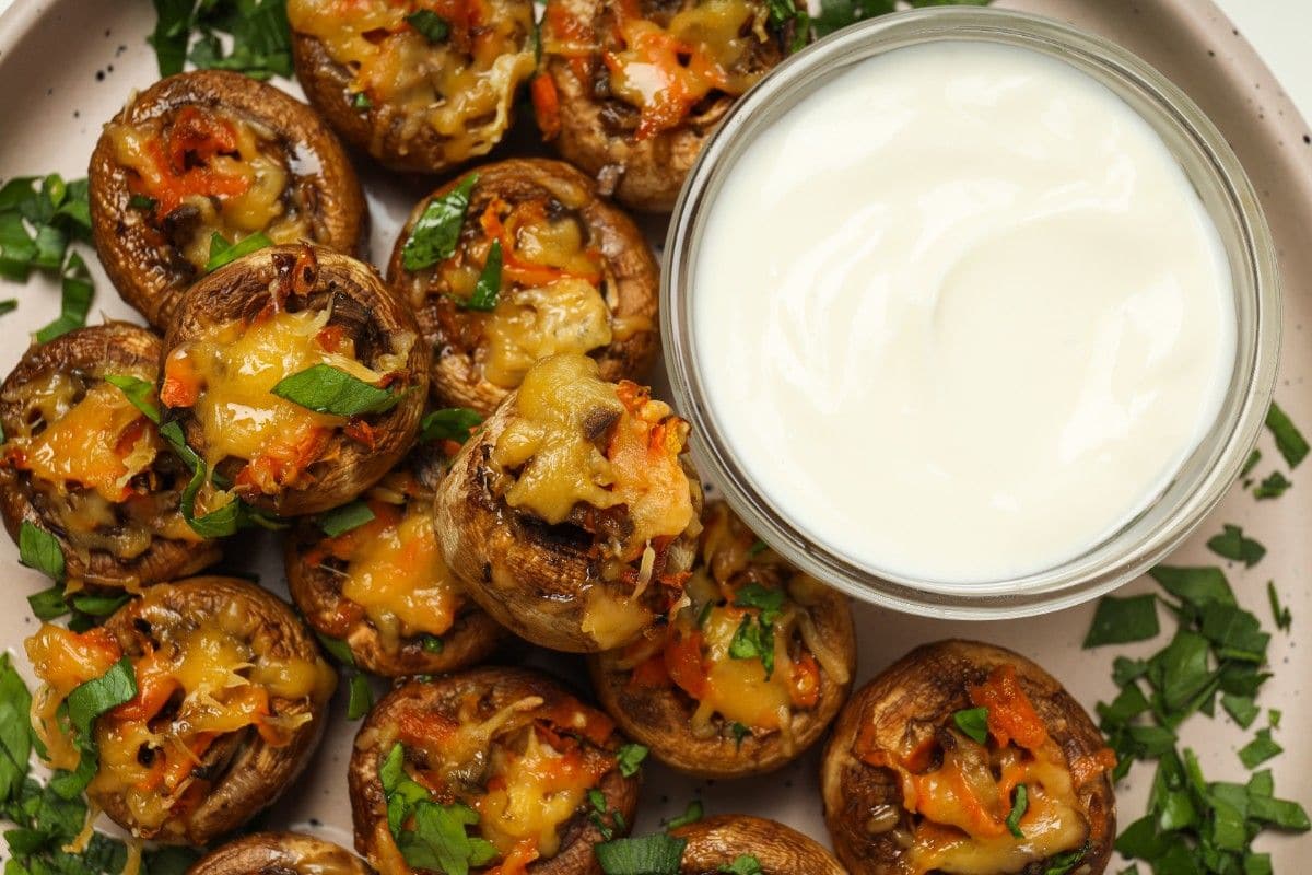 What Are the 25 New Years Party Food Ideas to Try This Year? 6 Stuffed Tandoori Mushrooms
