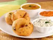 Ulundu Vadai