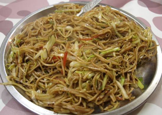 Noodles with Stir-Fried Chilli Vegetables