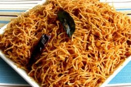 Tamarind Idiyappam (Puli Idiyappam)