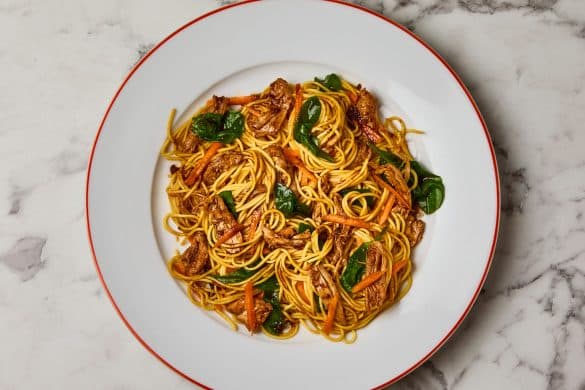 Chicken Noodles with Hoisin Sauce