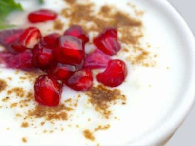 Pomegranate Curd Pachadi (Pomegranate Thayir Pachadi)