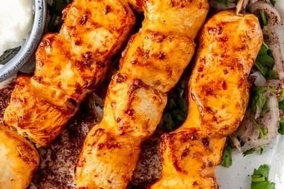 Shish Taouk (Middle Eastern Chicken Kebabs)