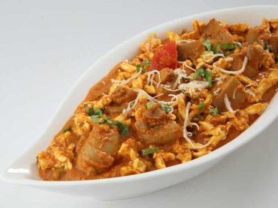 Dhingri Dolma (Awadhi style Mushroom Paneer Masala)
