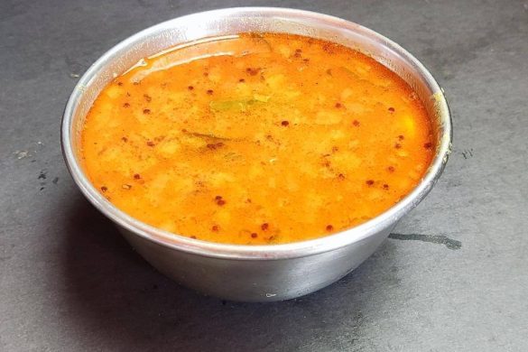 Vegetable Salna (Parotta Salna)