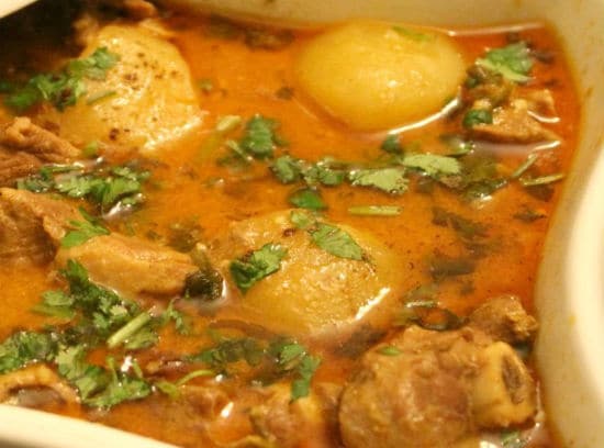 Aloo Gosht (Mutton with Potatoes)