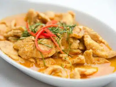 Coconut & Tamarind Chicken Curry