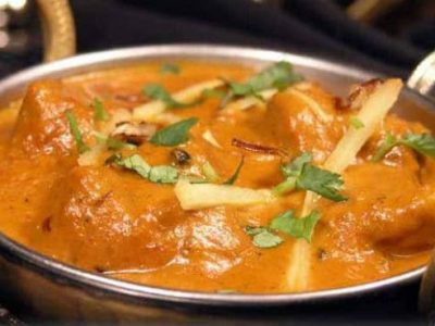 Murgh Pista Korma (Chicken and Pistachio Curry)