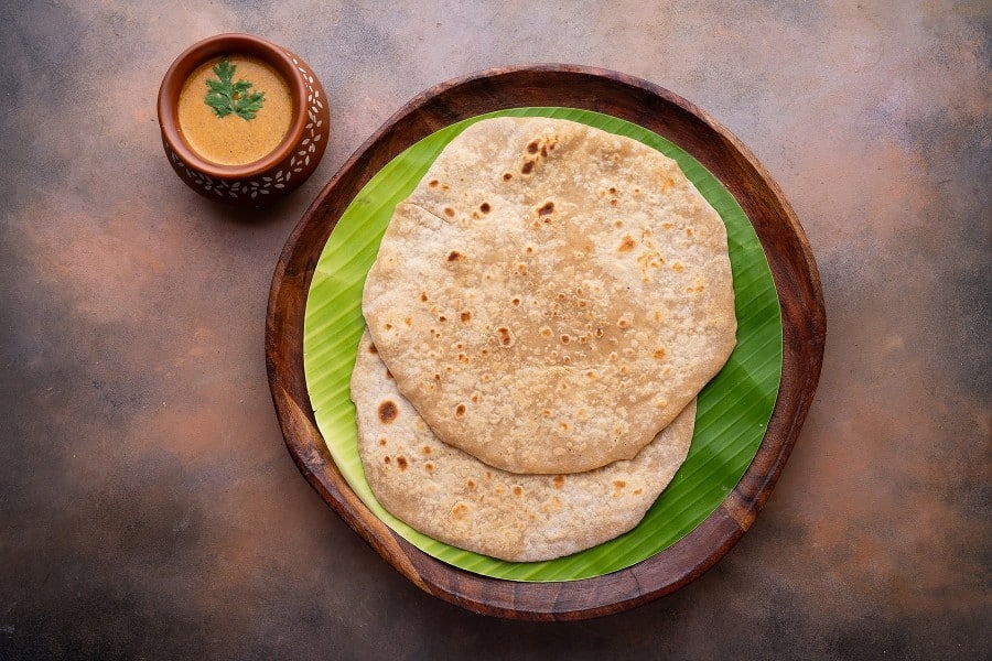 Karuveppilai Adai Curry Leaves Adai