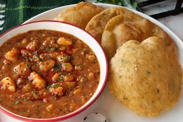 Peas Puri (Matar ki Puri)