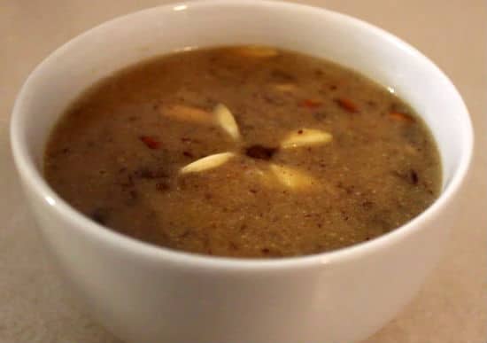 Dates Payasam (Khajur Kheer)