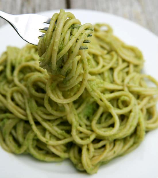 Spaghetti with Avocado Sauce (Avocado Spaghetti)