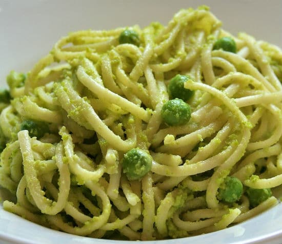 Pasta with Peas Pesto