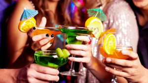 The Ultimate List of Party Cocktails to Impress Your Guests