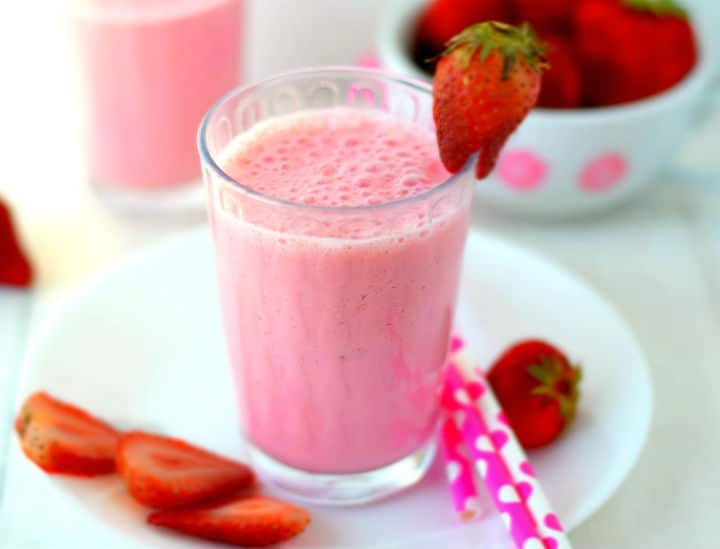 Strawberry Banana Lassi