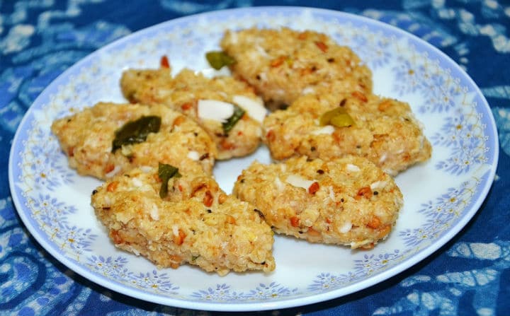 Spicy Oats Kozhukattai