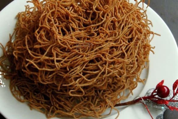Ragi Sev (Ragi Omapodi)