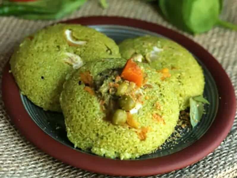 Keerai Rava Idli Spinach Rava Idli