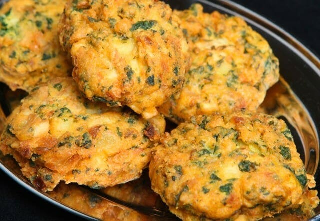 Spinach Bhajia (Palak Bhajia)