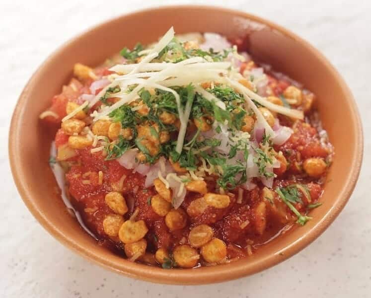 Banarasi Tamatar Chaat (Spicy Tomato Chaat)