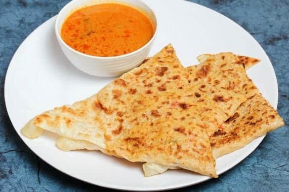 சிலோன் பரோட்டா சிக்கன் சால்னா