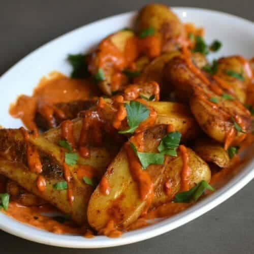 Patatas Bravas (Spanish Fried Potatoes with spicy Tomato Sauce)