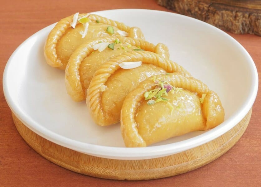 Gujiya