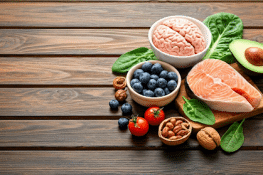 10 Essential Brain Boosting Foods to Improve Memory
