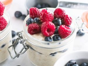 Berry Burst Overnight Oats