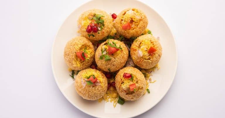 Sev Batata Puri