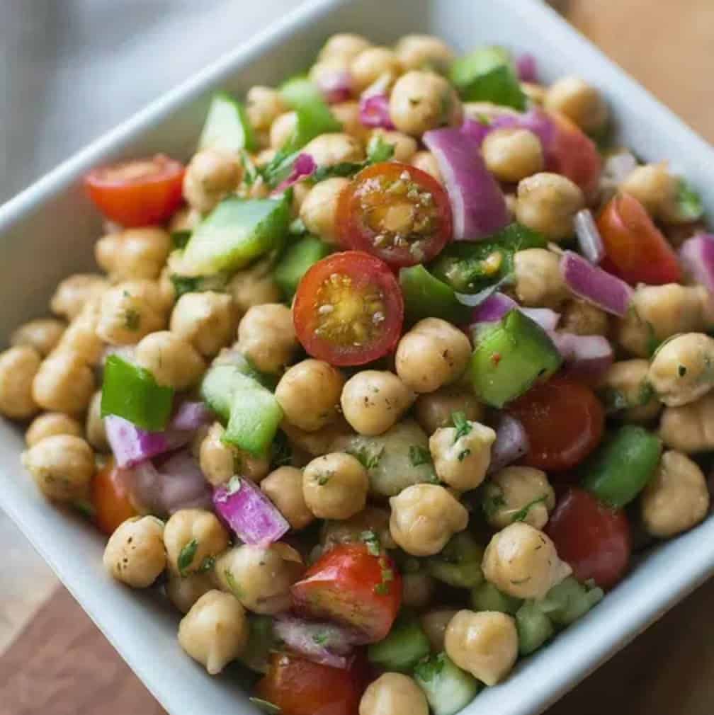 What Are 20 Easy Weight Loss Dinner Recipes Indian? 9 Chickpea Salad