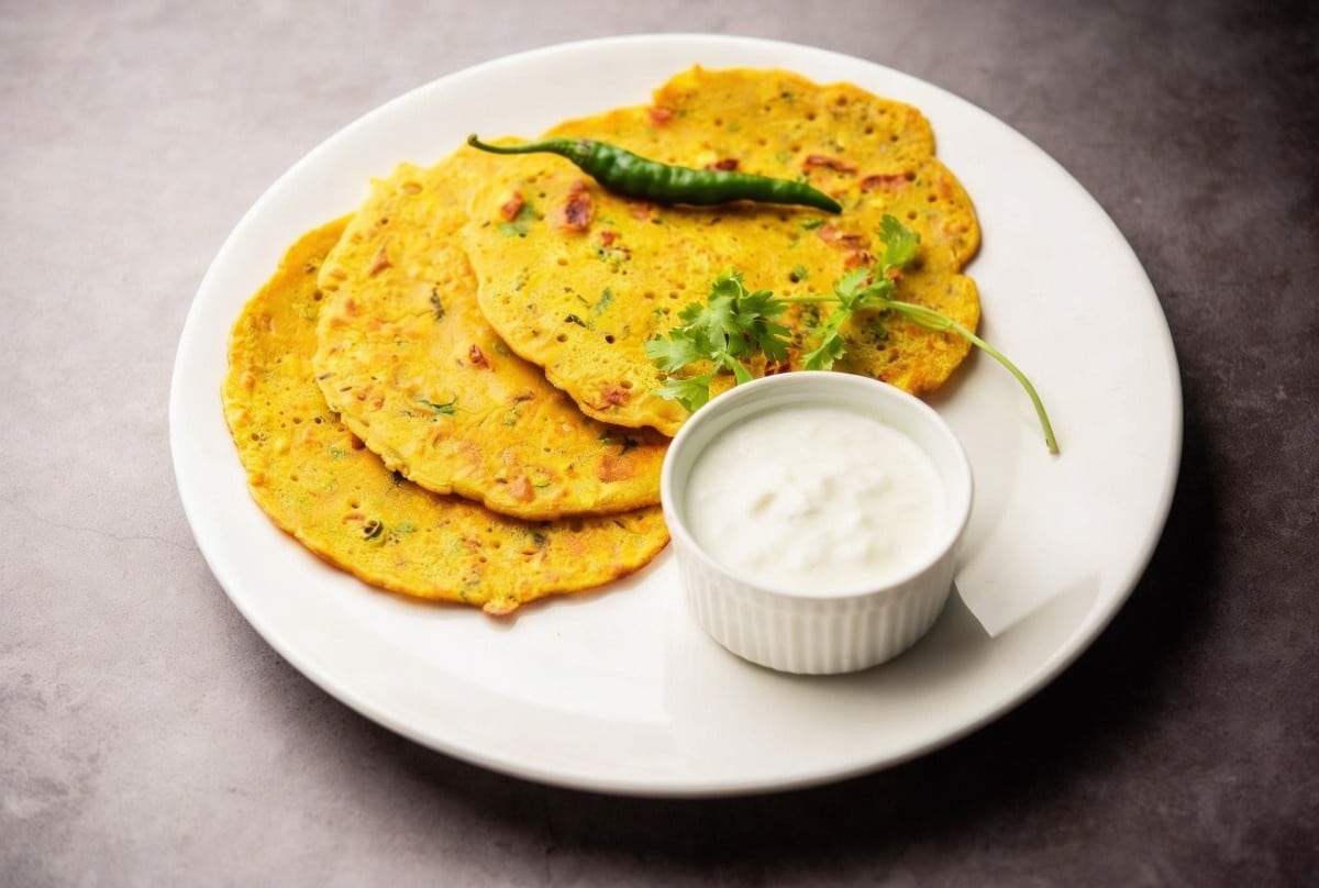 What are The 20 Best High Protein Breakfast Indian Ideas? 2 Moong Dal Chilla with Curd
