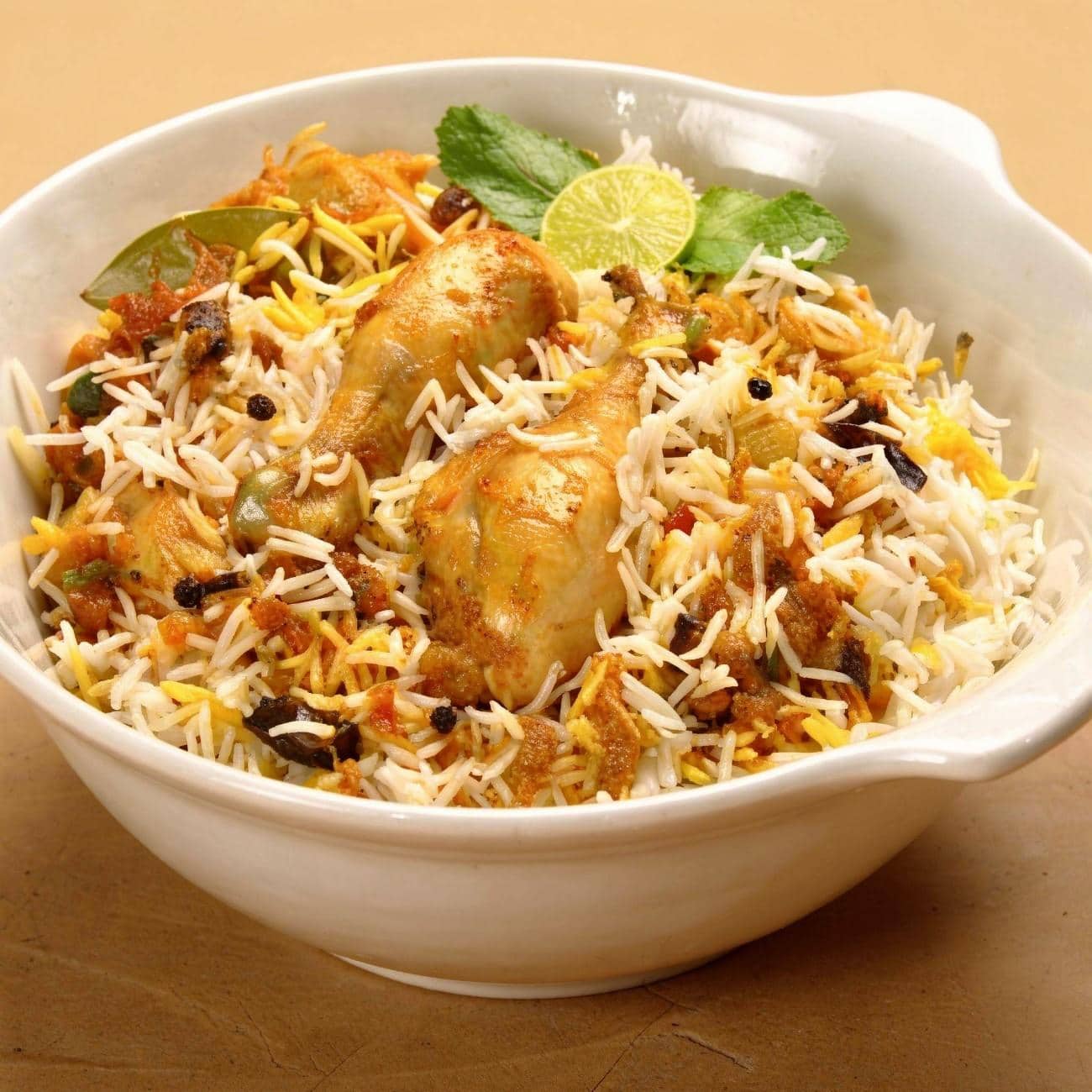 What are the Most Popular Types of Biryani in India? 2 Awadhi Dum Biryani