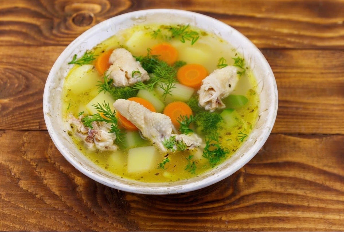 20 Must-Try Healthy Dinner Recipes Indian for Weight Loss 16 Chicken Vegetable Clear Soup