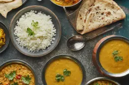 Top 12 Healthy Indian Dinner Recipes for Weight Loss (Vegetarian)