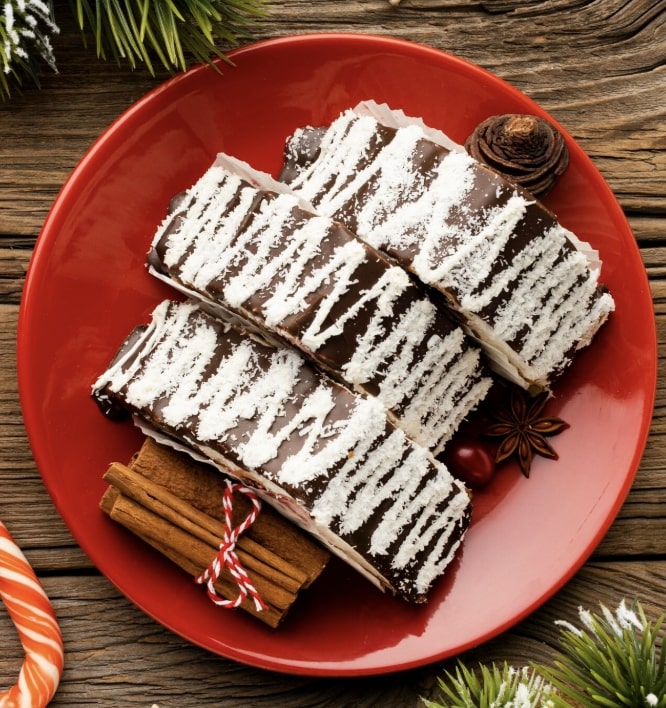 Chocolate and peppermint bark