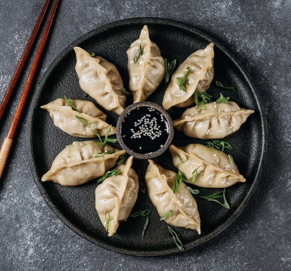Steamed chicken dumplings